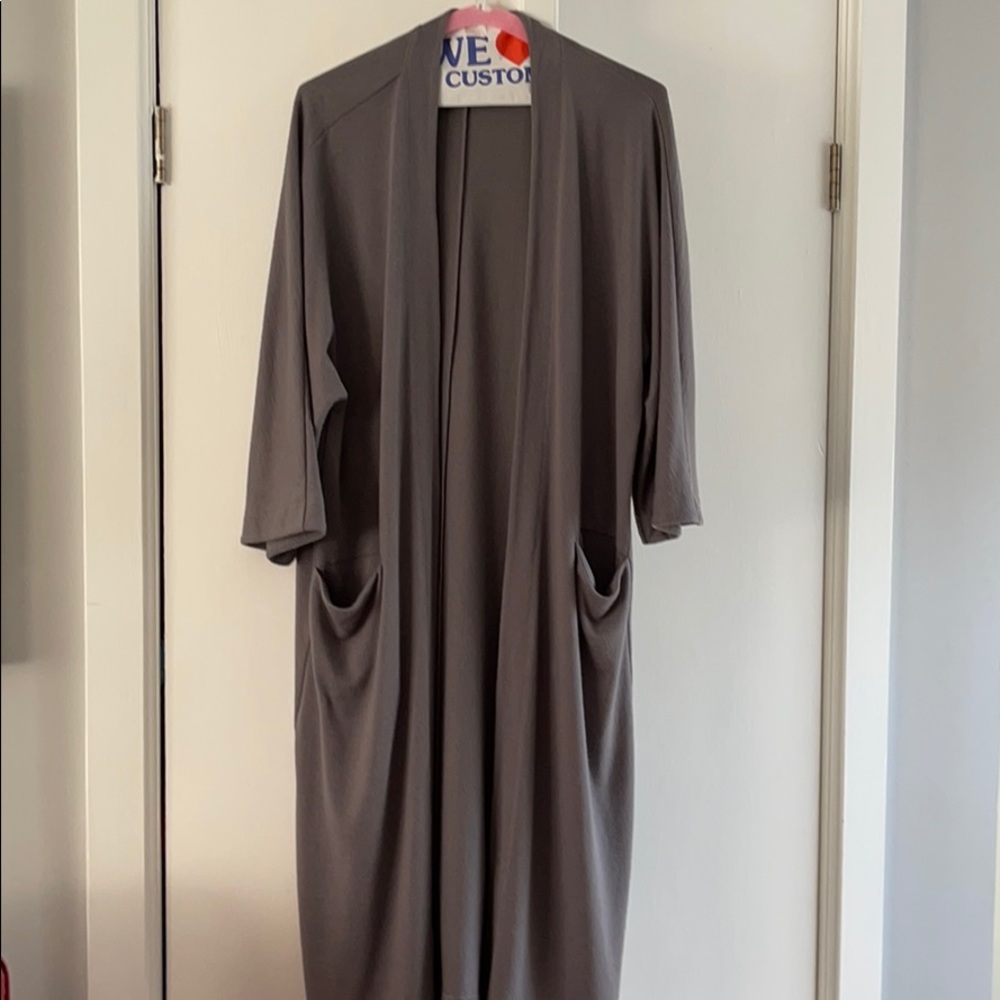 Aritzia Gray Open-Front Sweater